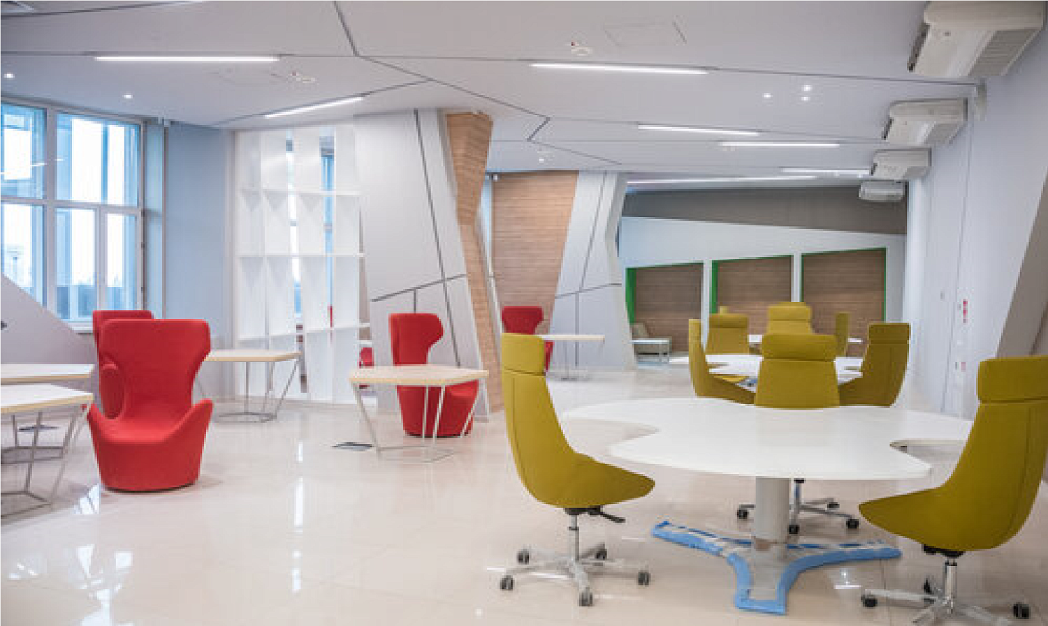 Многофункциональный спортивно-оздоровительный комплекс «Звездный» в г. Новый Уренгой